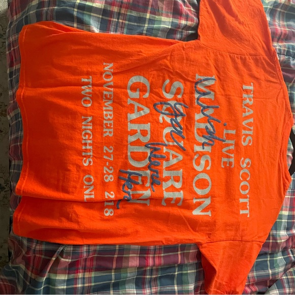 Madison garden Astro wrld tee - Picture 2 of 2